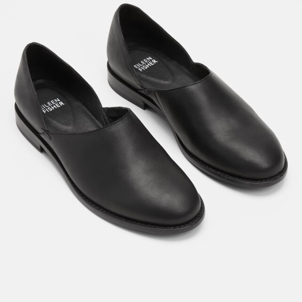 Eileen Fisher Black Leather Slip-On Flats – Size 6 – Minimalist Classic